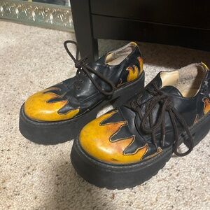 Rocker goth punk flame embroidered chunky shoes